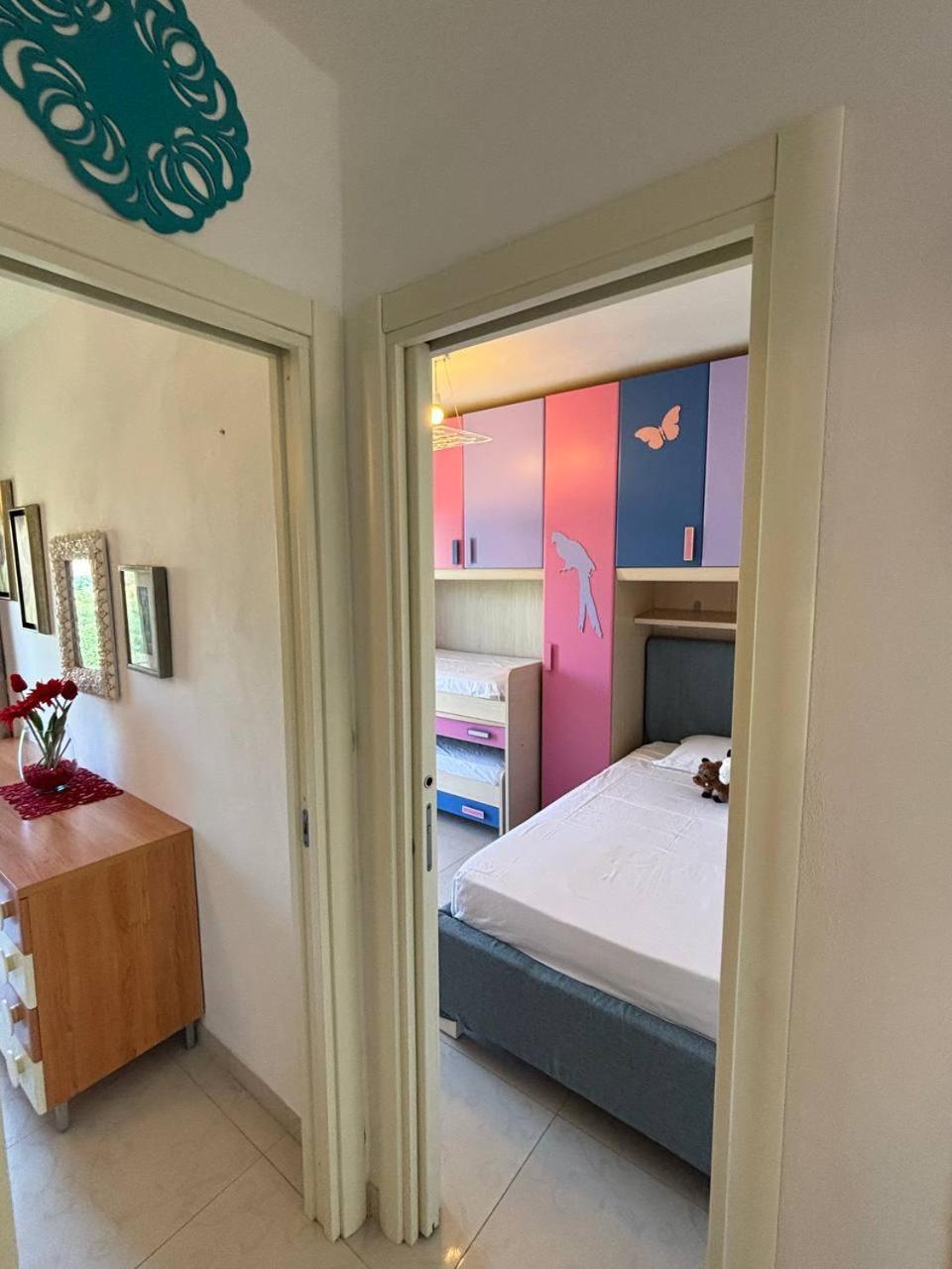 Marlena Apartment Ла Мадалена Екстериор снимка